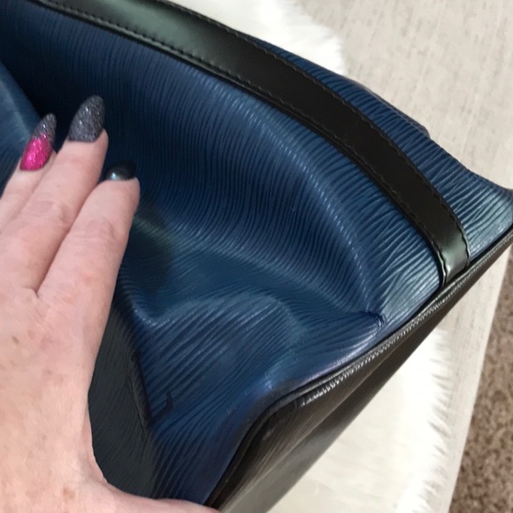 Authentic Louis Vuitton Noe - Picture 12 of 16